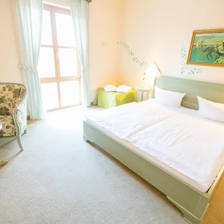 Seehotel Burg Spreewald فندق 4*