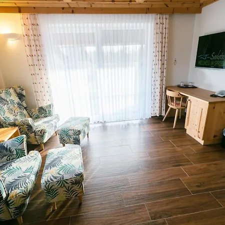 Seehotel Burg Spreewald فندق Byhleguhre-Byhlen