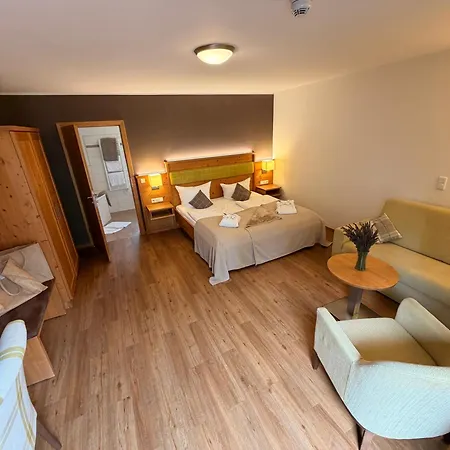 Seehotel Burg 4*