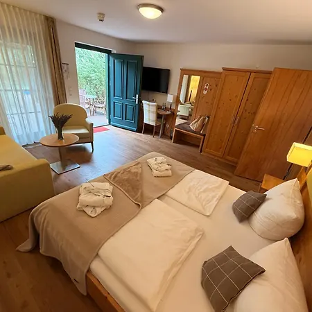 Hotel Seehotel Burg