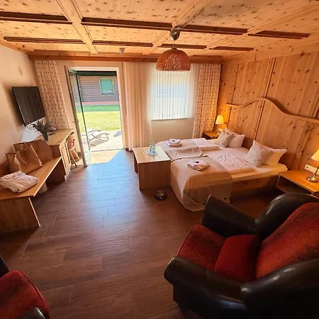 Seehotel Burg Hotel Byhleguhre-Byhlen
