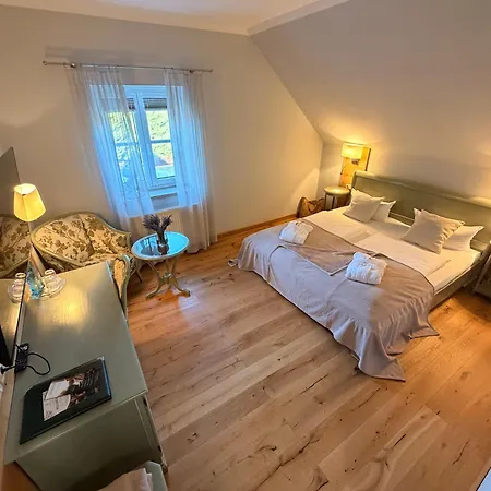 Hotel Seehotel Burg 4*