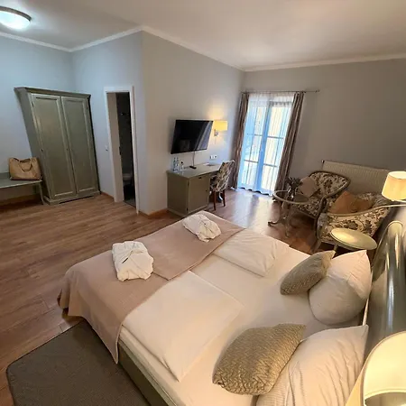 Seehotel Burg 4* Byhleguhre-Byhlen